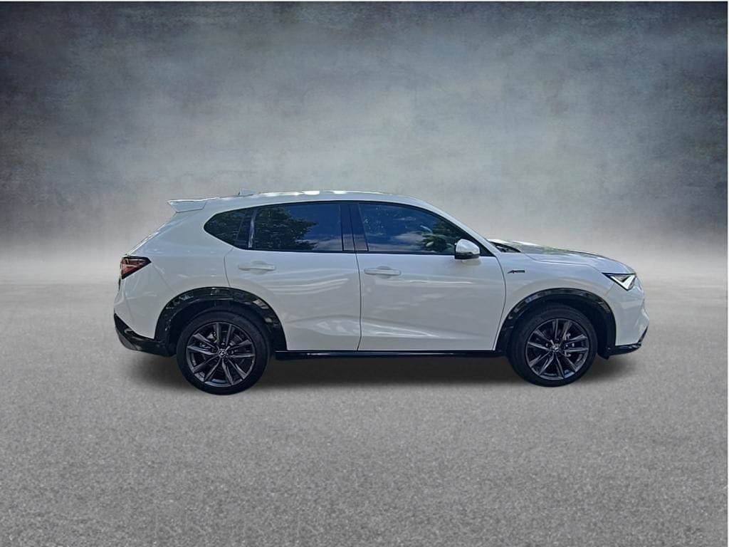 Thumbnail: 2025 Acura ADX - 4