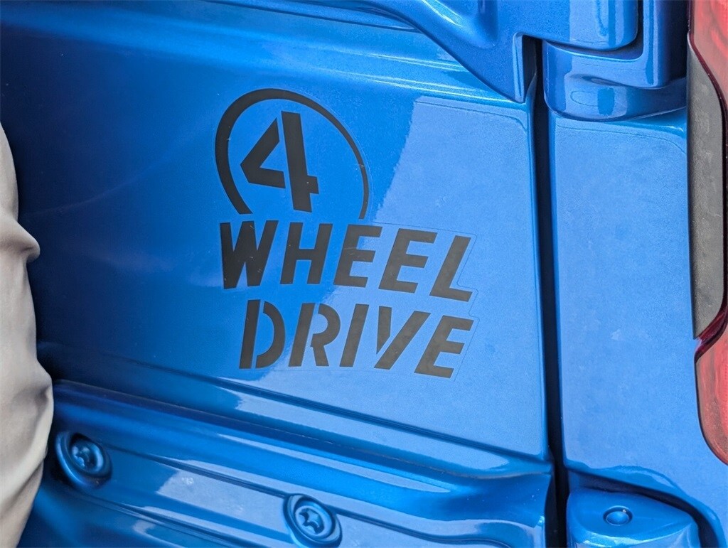 Thumbnail: 2021 Jeep Wrangler - 9