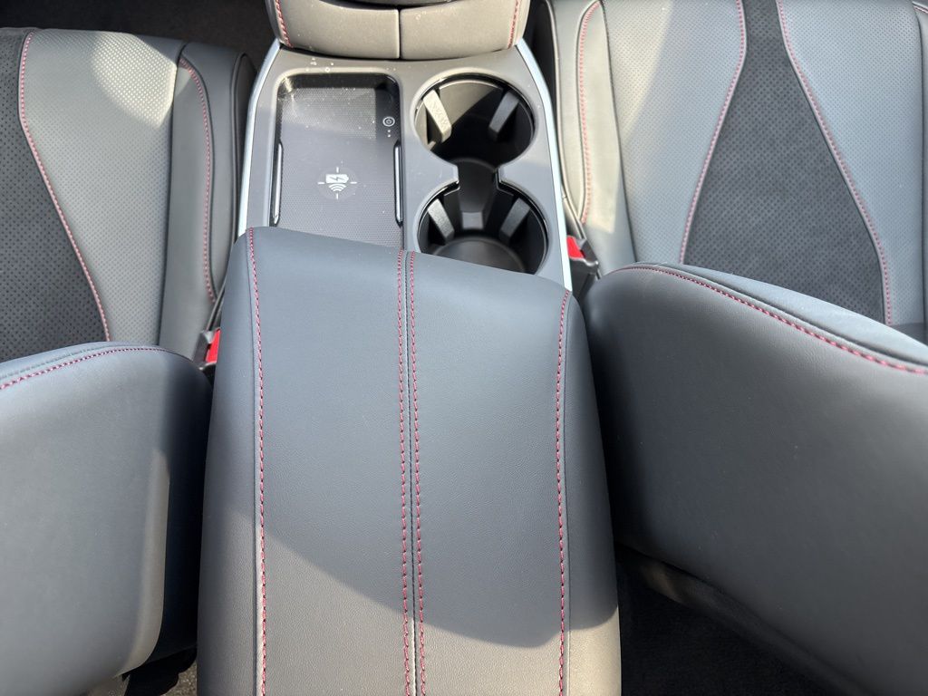 Thumbnail: 2026 Acura RDX - 25