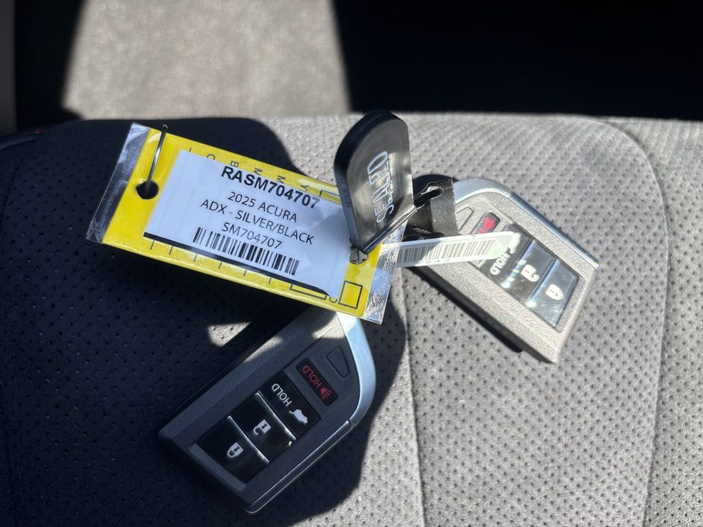 Thumbnail: 2025 Acura ADX - 26