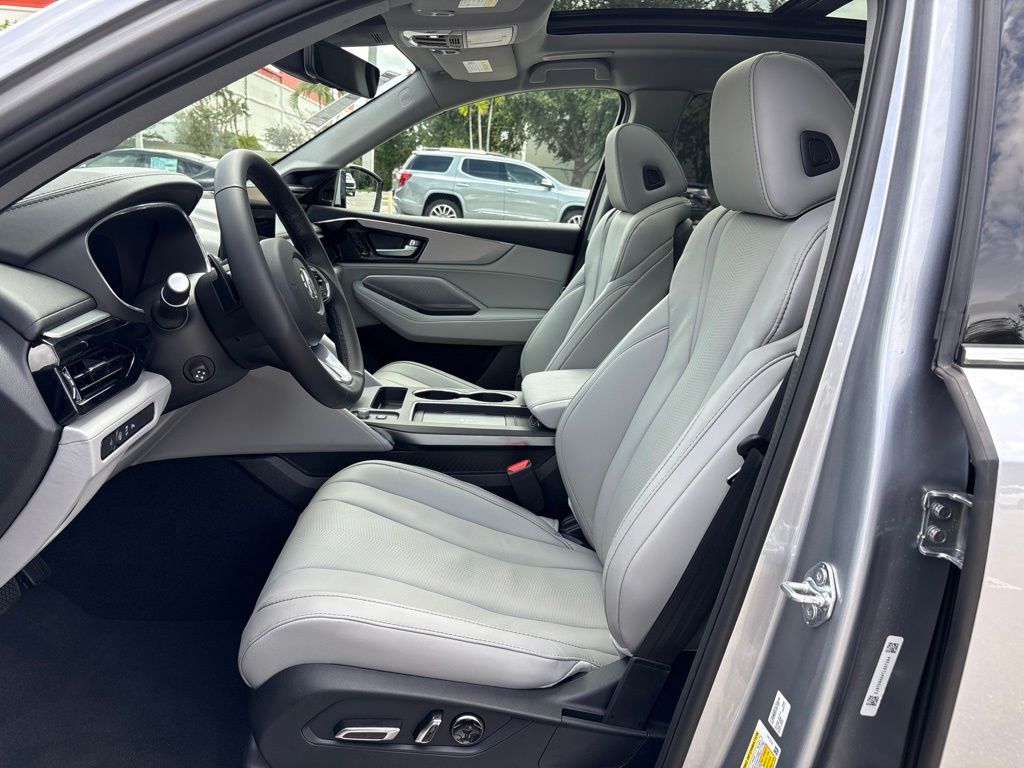 Thumbnail: 2026 Acura MDX - 14