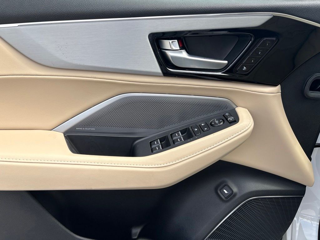 Thumbnail: 2026 Acura MDX - 15