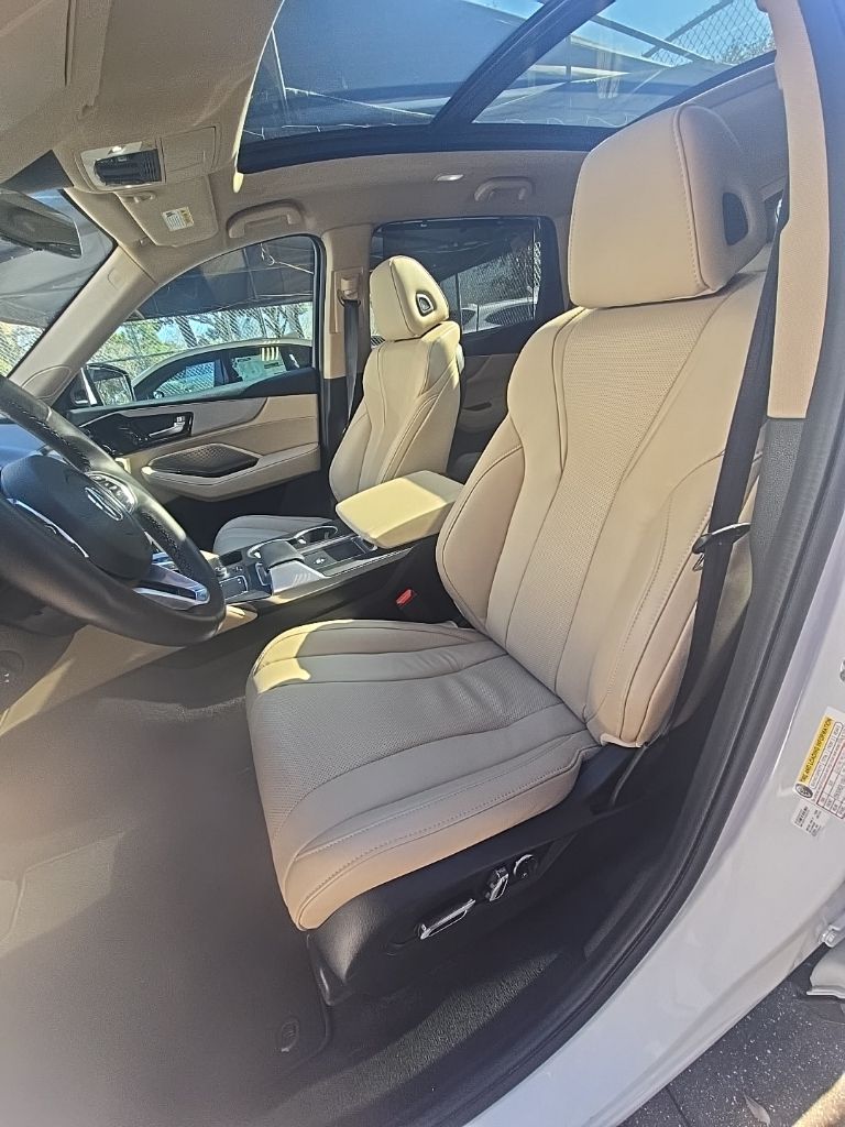 Thumbnail: 2023 Acura MDX - 28