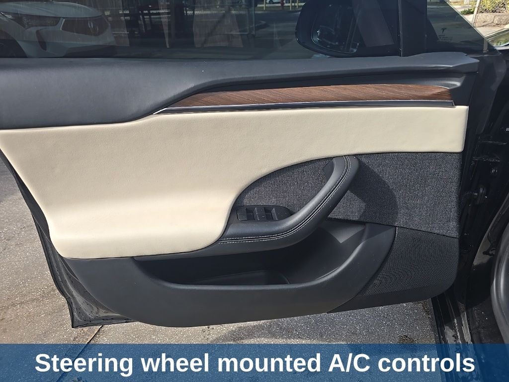 Thumbnail: 2021 Tesla Model S - 17