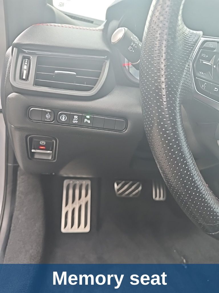 Thumbnail: 2022 Acura TLX - 17