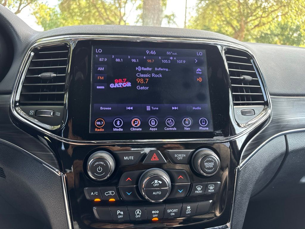 Thumbnail: 2019 Jeep Grand Cherokee - 34