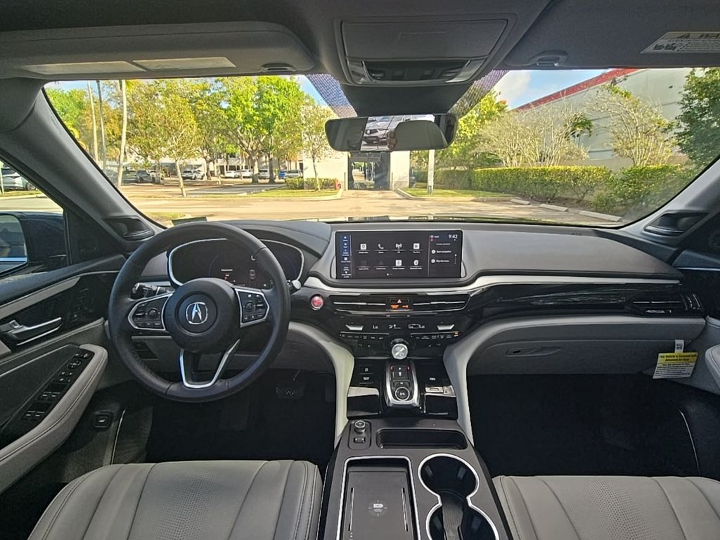 Thumbnail: 2025 Acura MDX - 31