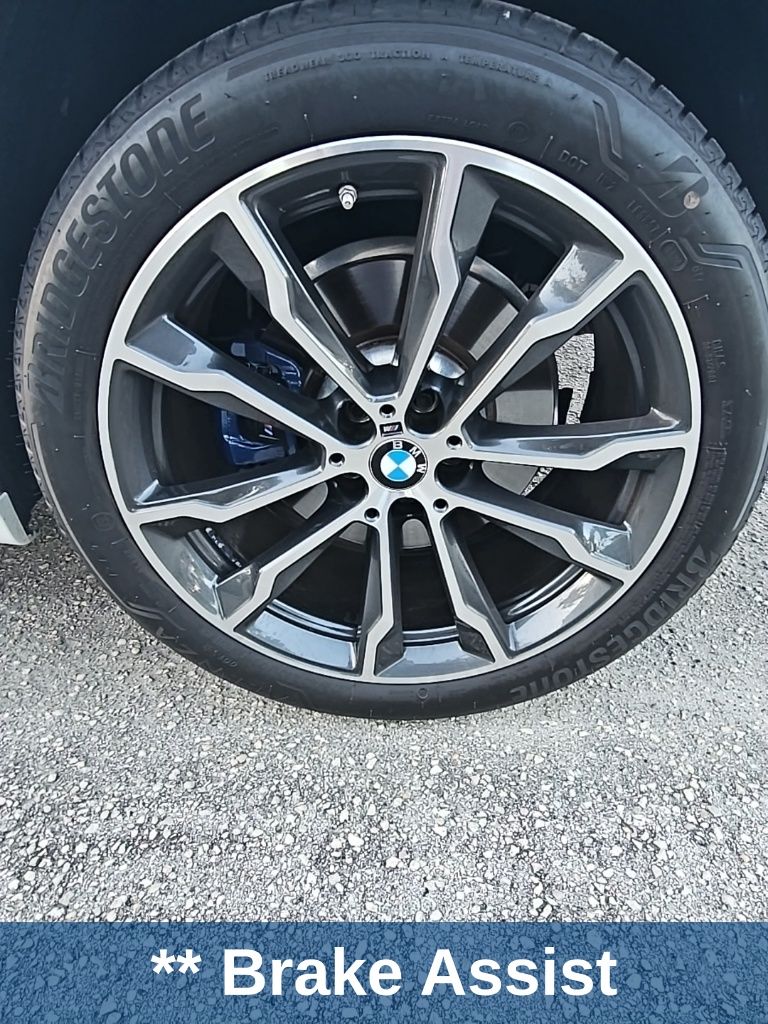 Thumbnail: 2023 BMW X3 - 10