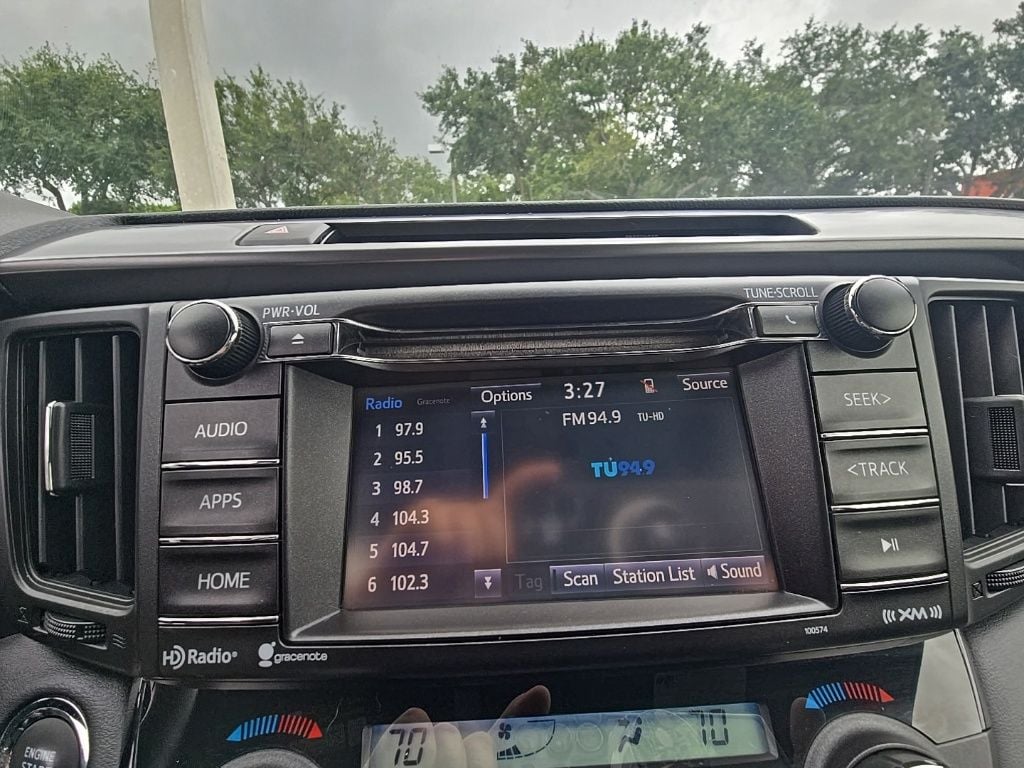 Thumbnail: 2016 Toyota RAV4 - 19