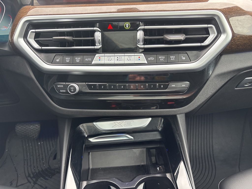 Thumbnail: 2022 BMW X3 - 24