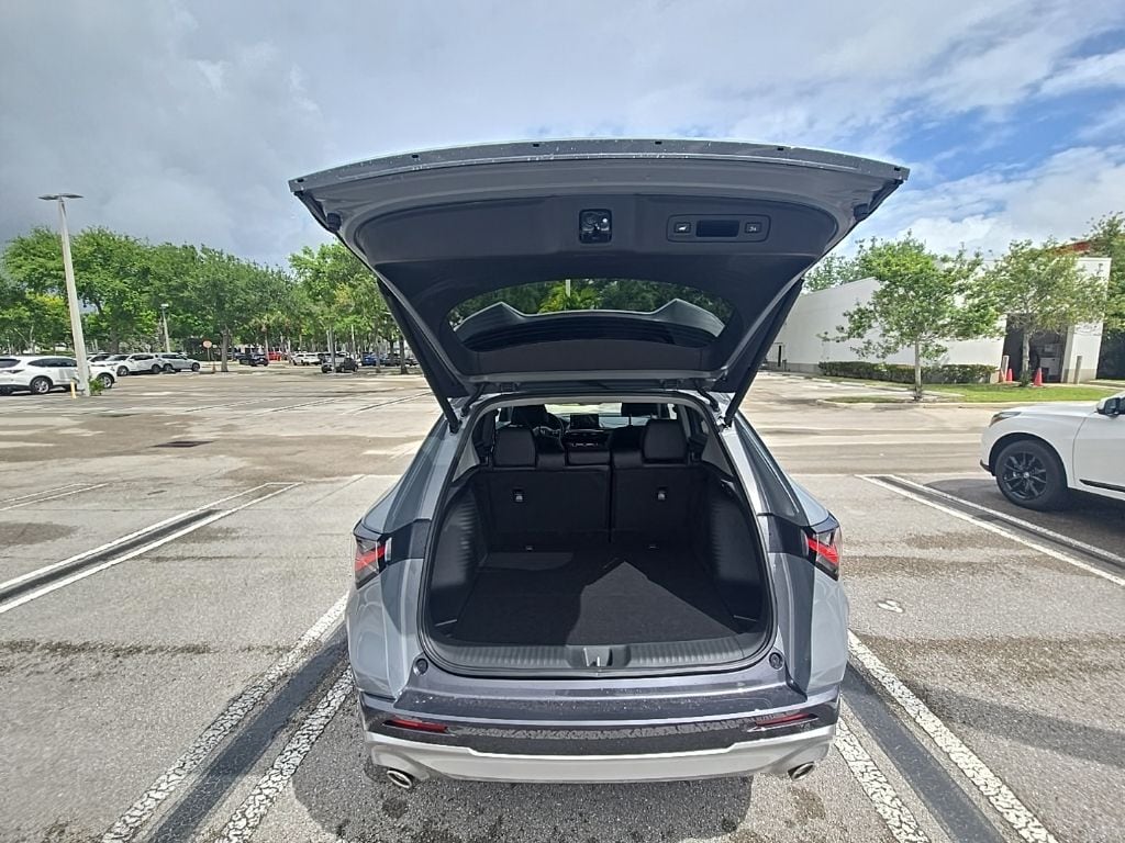 Thumbnail: 2026 Acura ADX - 31