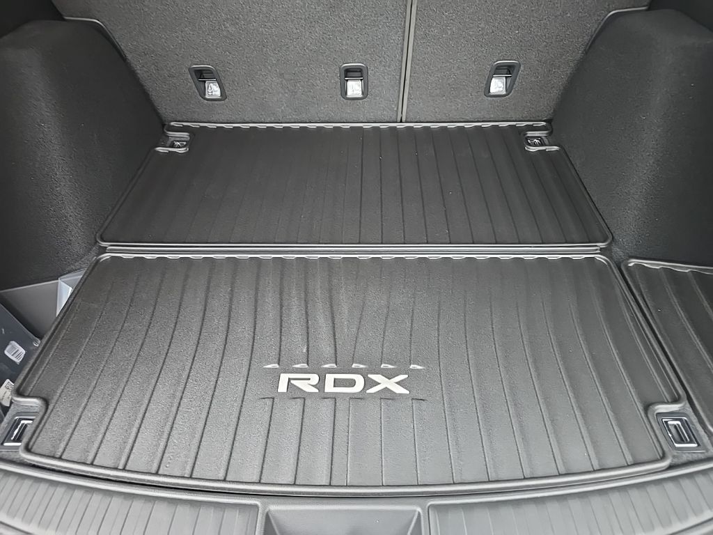 Thumbnail: 2026 Acura RDX - 23