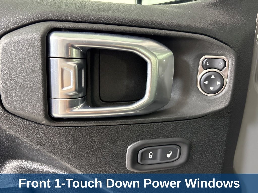 Thumbnail: 2021 Jeep Wrangler - 21