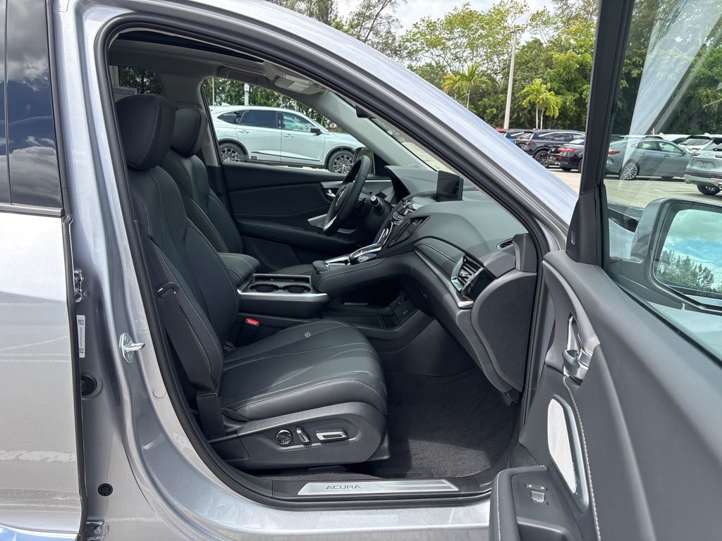 Thumbnail: 2026 Acura RDX - 17