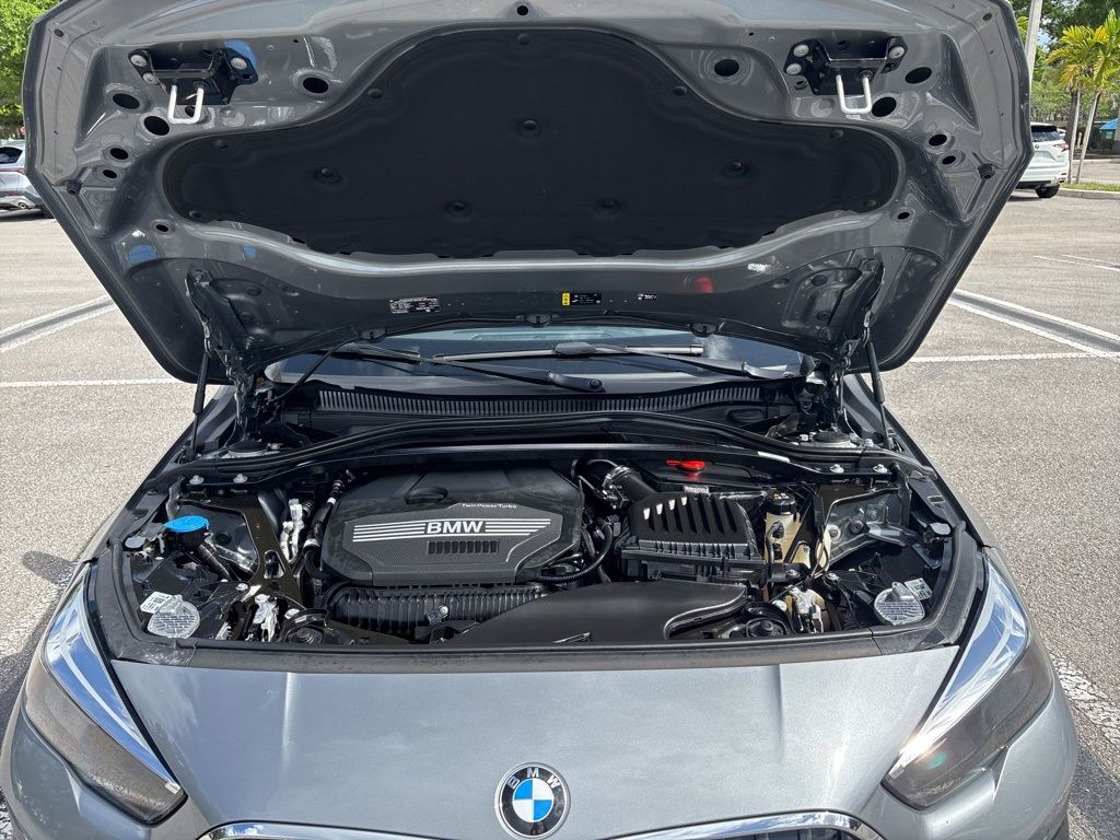 Thumbnail: 2024 BMW 2 Series - 11