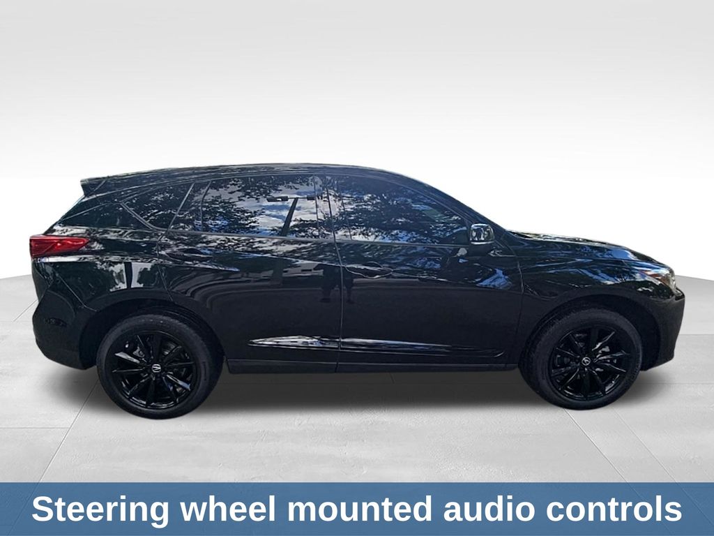 Thumbnail: 2025 Acura RDX - 7