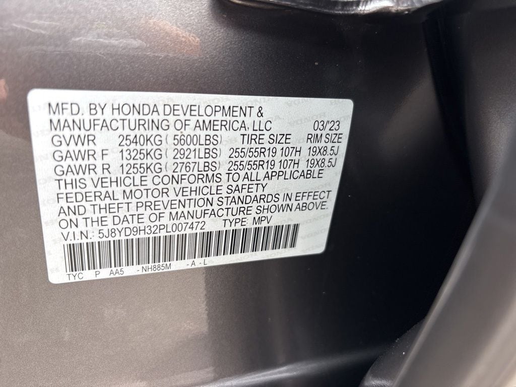 Thumbnail: 2023 Acura MDX - 11