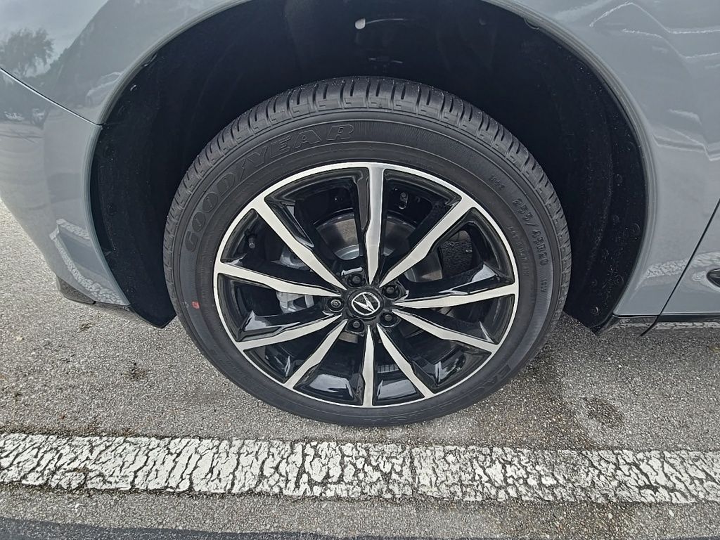 Thumbnail: 2026 Acura RDX - 9