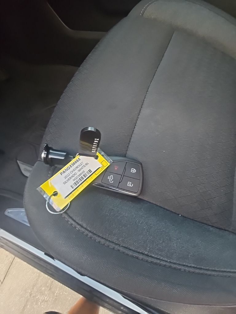 Thumbnail: 2022 Chevrolet Silverado 1500 - 36