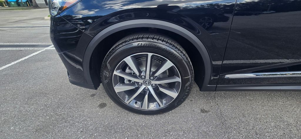 Thumbnail: 2026 Acura MDX - 10