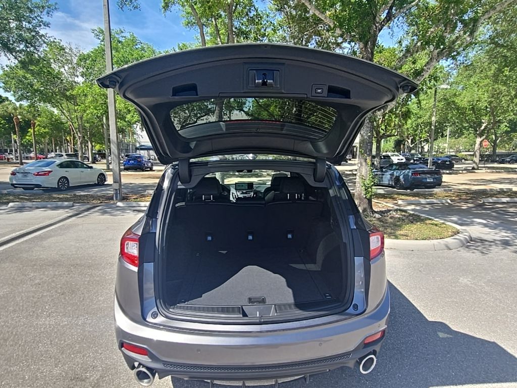 Thumbnail: 2026 Acura RDX - 30