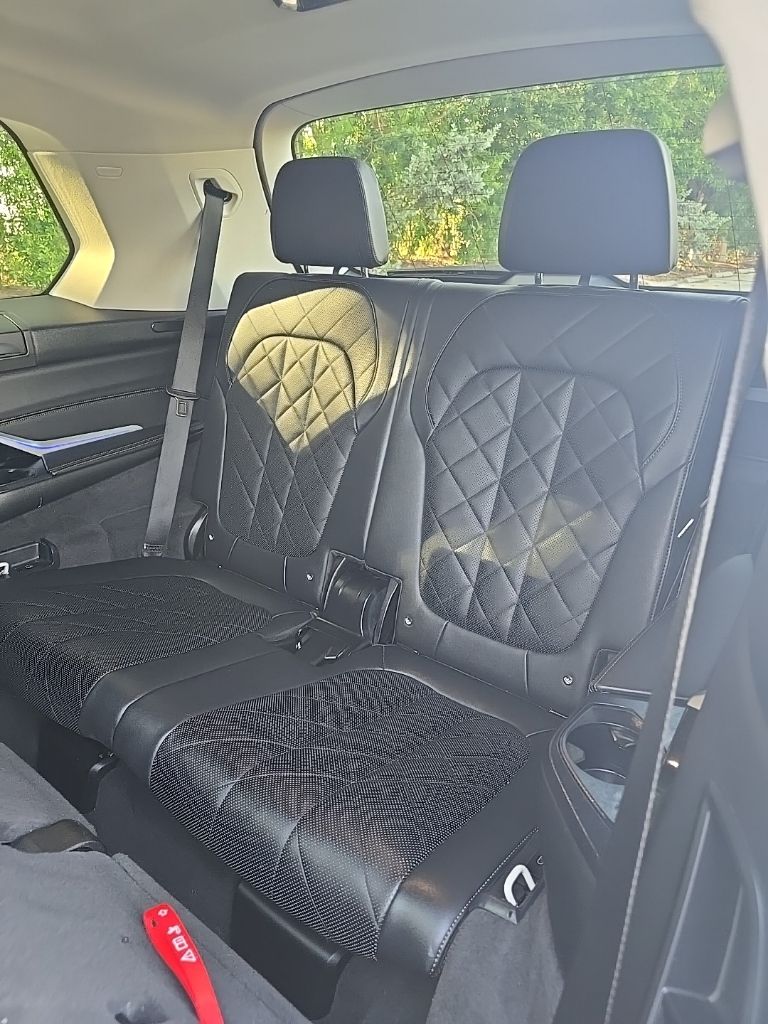 Thumbnail: 2023 BMW X7 - 28