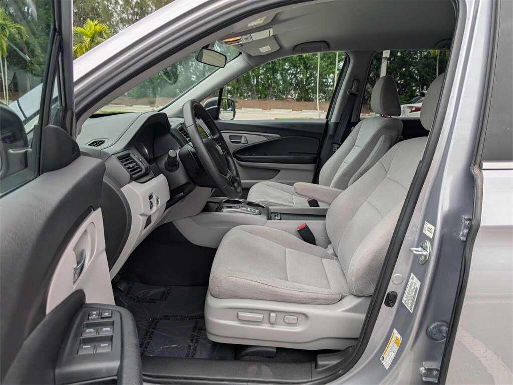 Thumbnail: 2021 Honda Pilot - 10