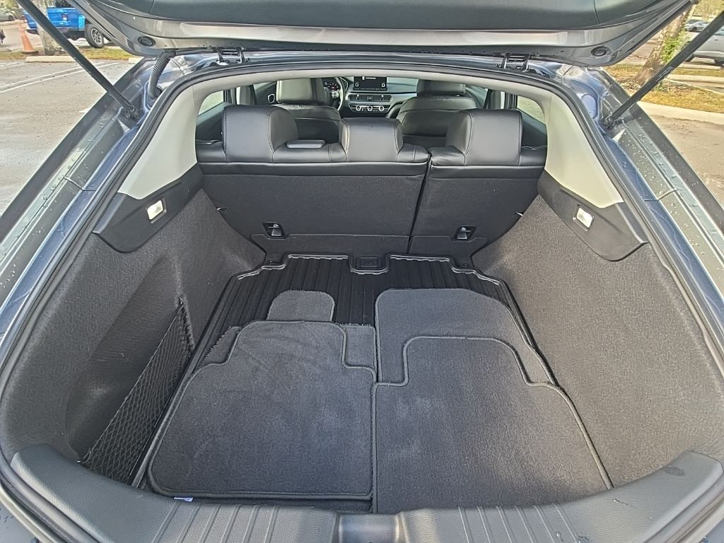 Thumbnail: 2024 Acura Integra - 29