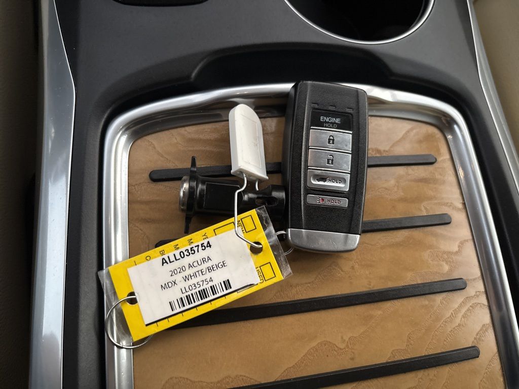 Thumbnail: 2020 Acura MDX - 31