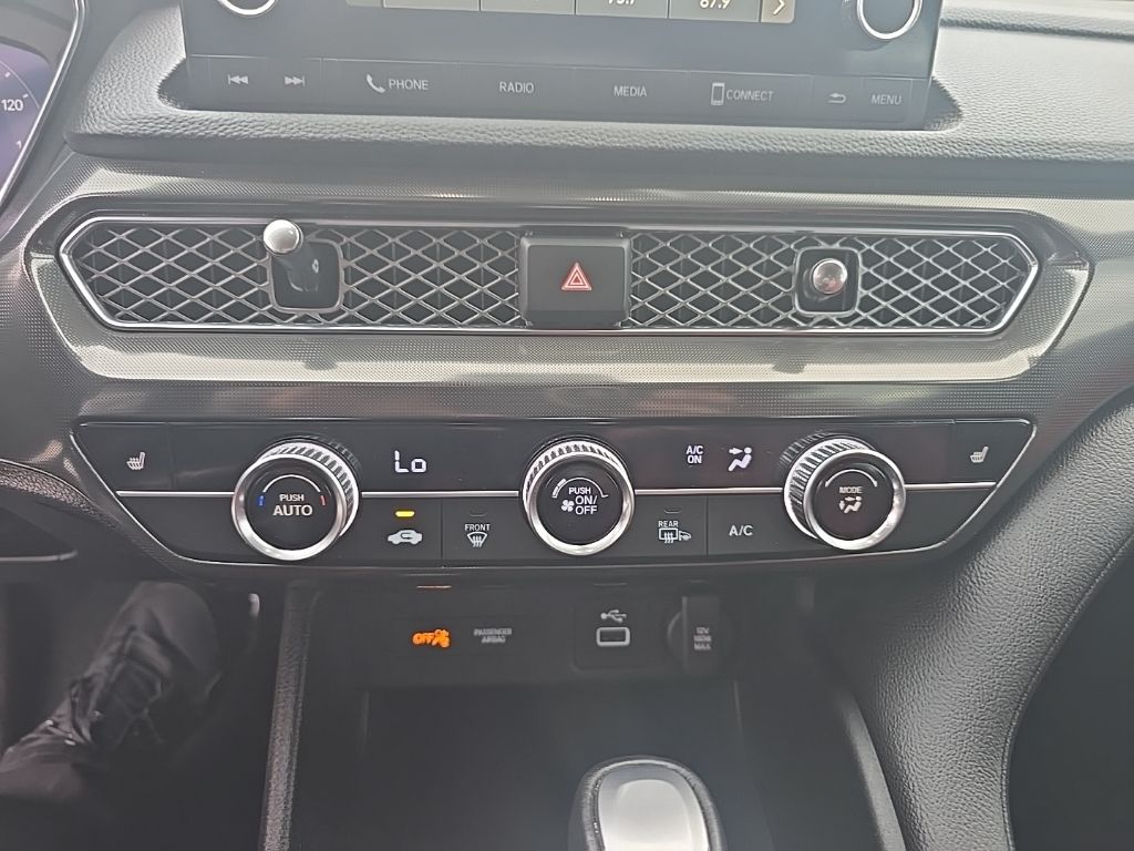 Thumbnail: 2023 Acura Integra - 25