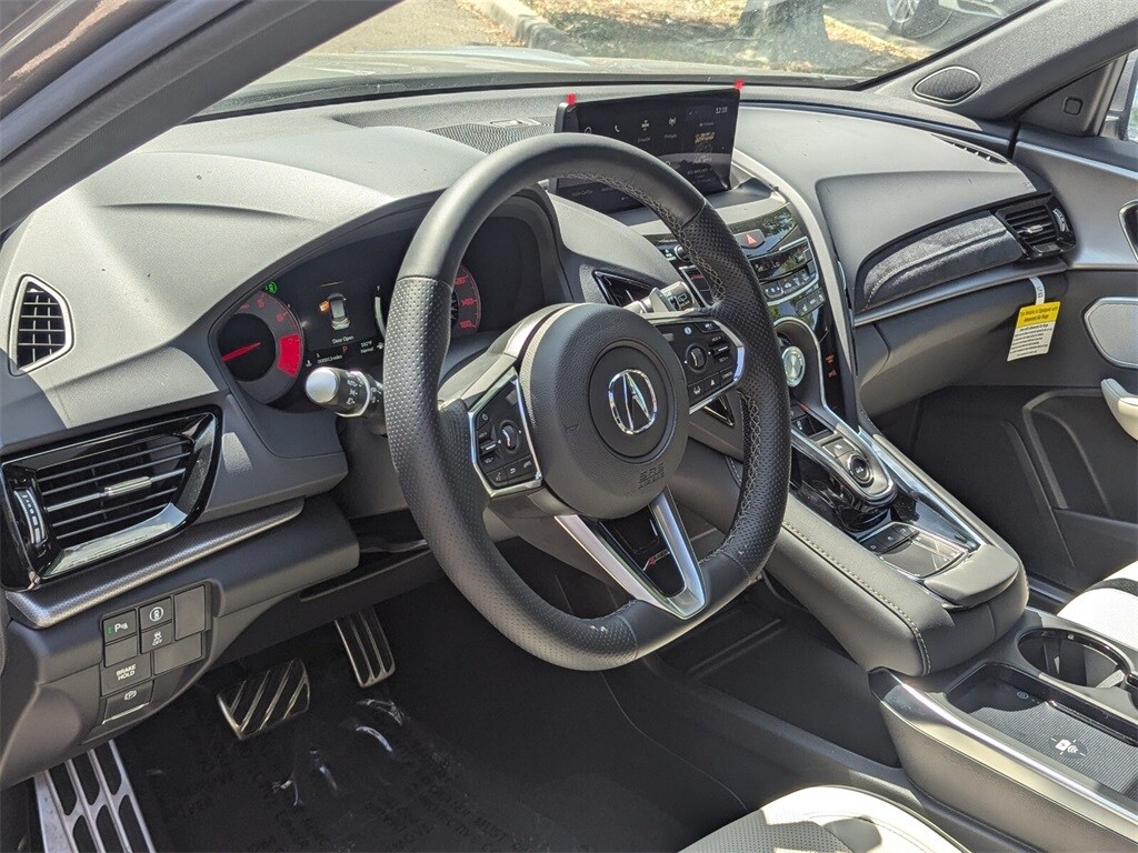 Thumbnail: 2025 Acura RDX - 13