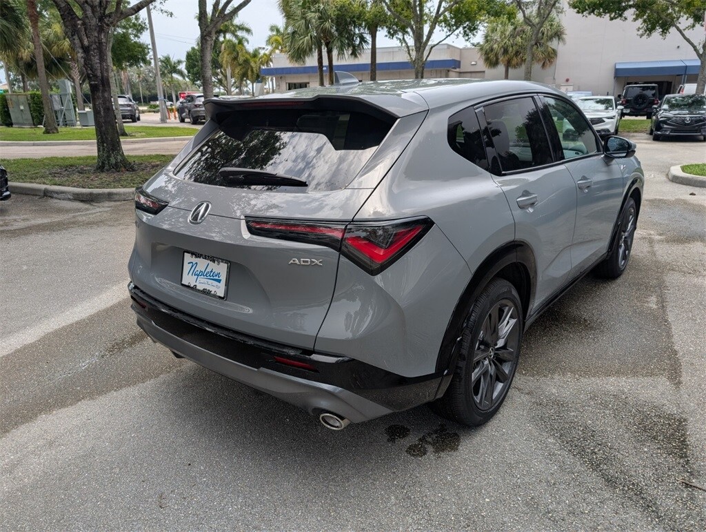 Thumbnail: 2025 Acura ADX - 7