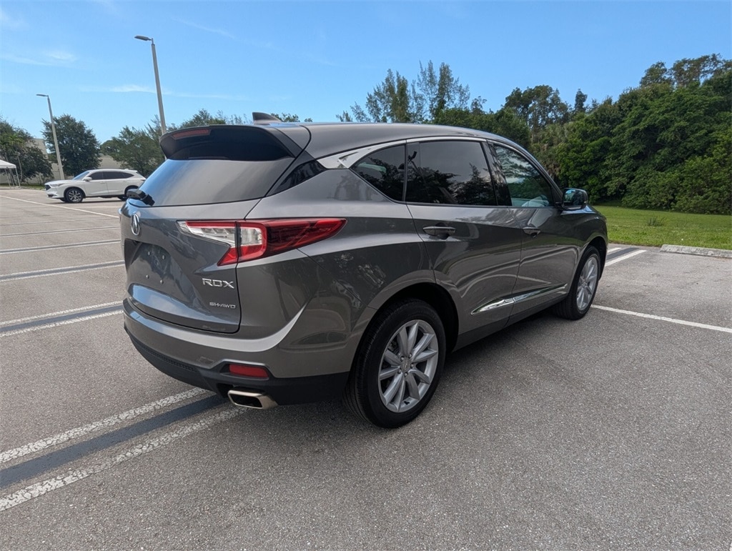 Thumbnail: 2022 Acura RDX - 7