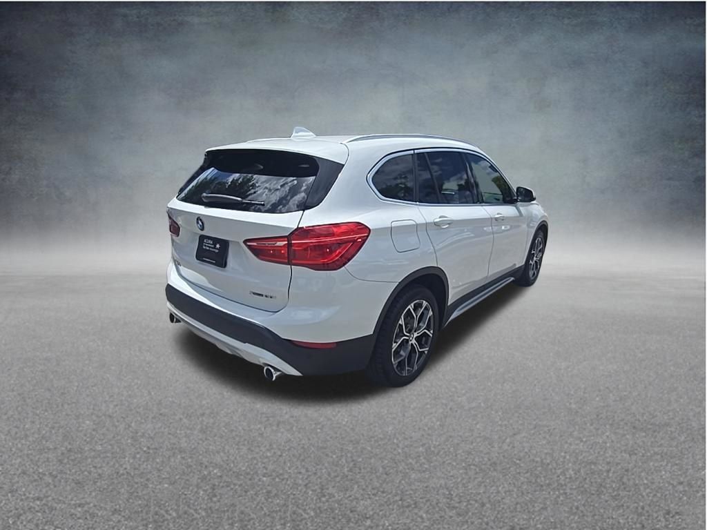 Thumbnail: 2021 BMW X1 - 5