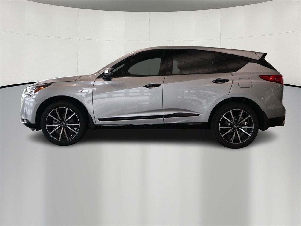 Thumbnail: 2025 Acura RDX - 4