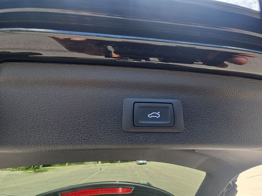 Thumbnail: 2025 Audi Q3 - 27