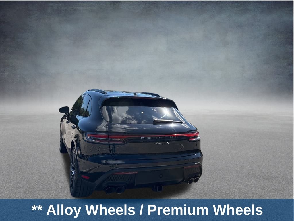2022 Porsche Macan S photo 4