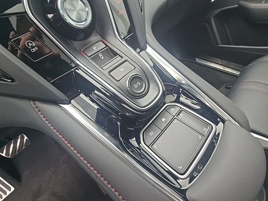 Thumbnail: 2026 Acura RDX - 21