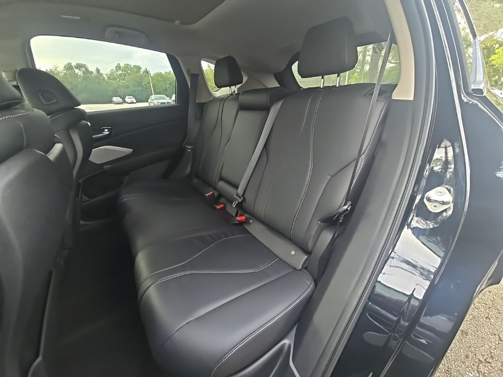 Thumbnail: 2026 Acura RDX - 30