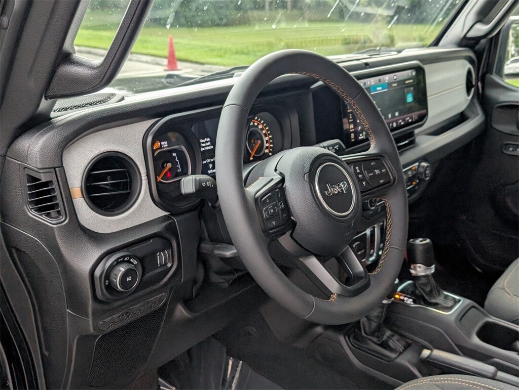 Thumbnail: 2024 Jeep Wrangler - 14