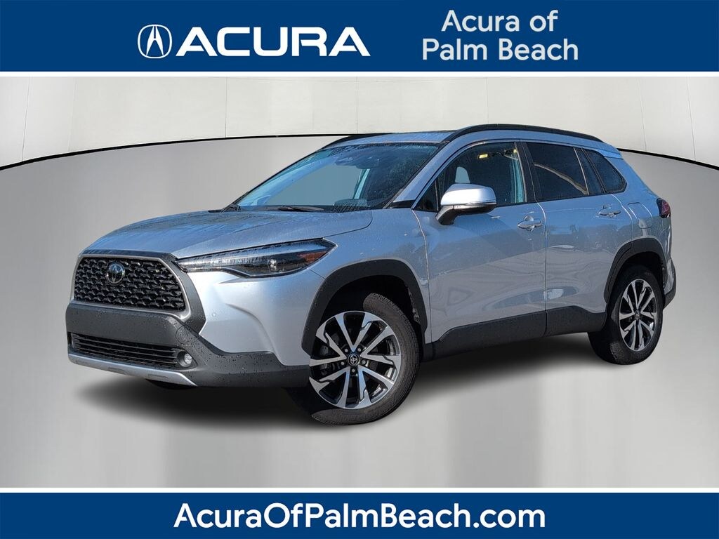 Used 2023 Toyota Corolla Cross XLE SUV