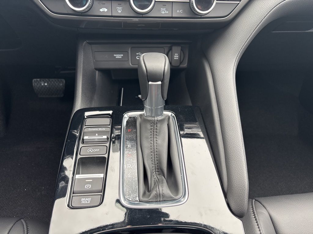 Thumbnail: 2026 Acura Integra - 24