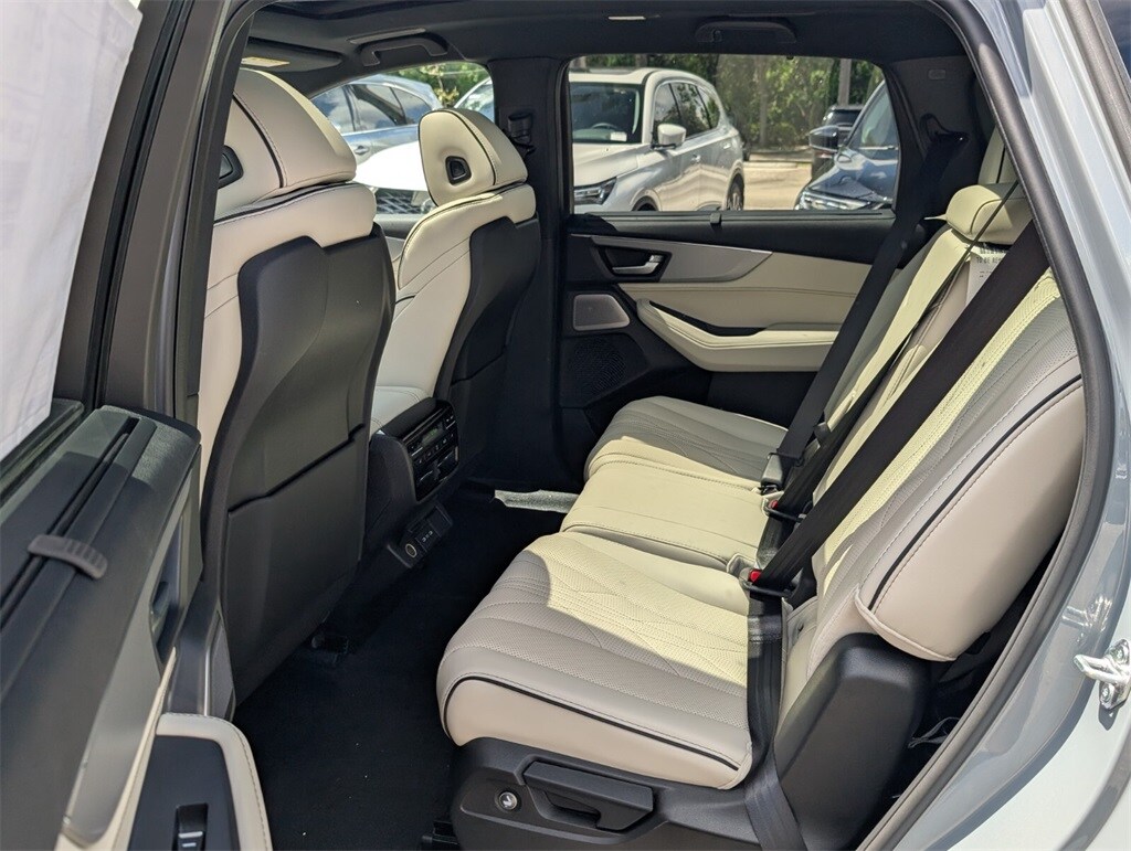 Thumbnail: 2026 Acura MDX - 17
