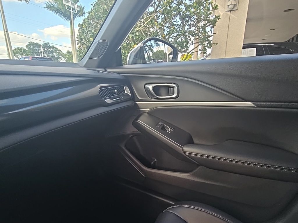 Thumbnail: 2023 Acura Integra - 22