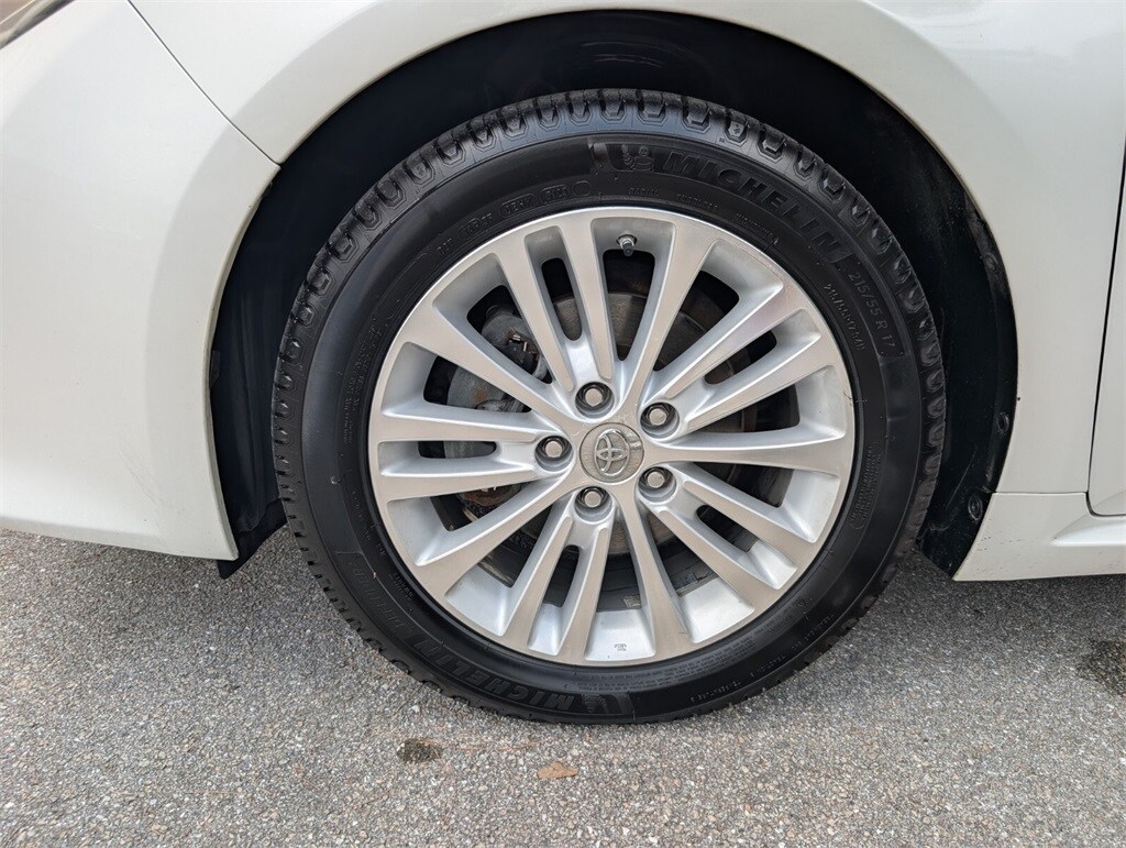 Thumbnail: 2014 Toyota Avalon - 11