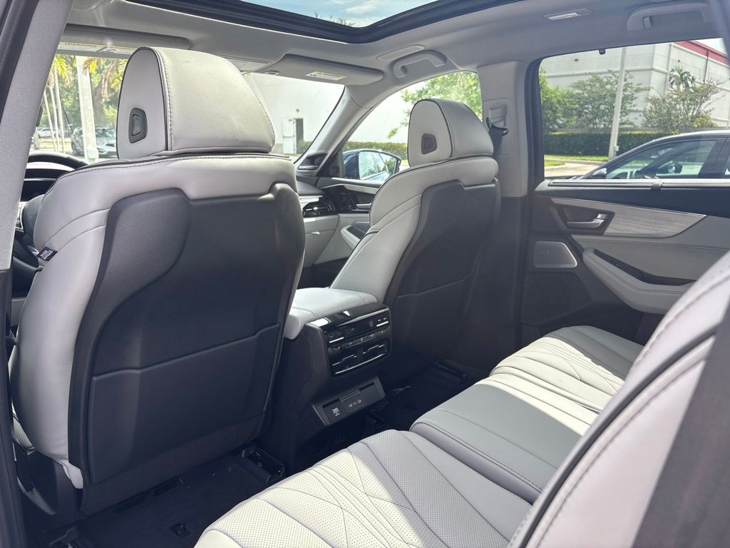 Thumbnail: 2026 Acura MDX - 16