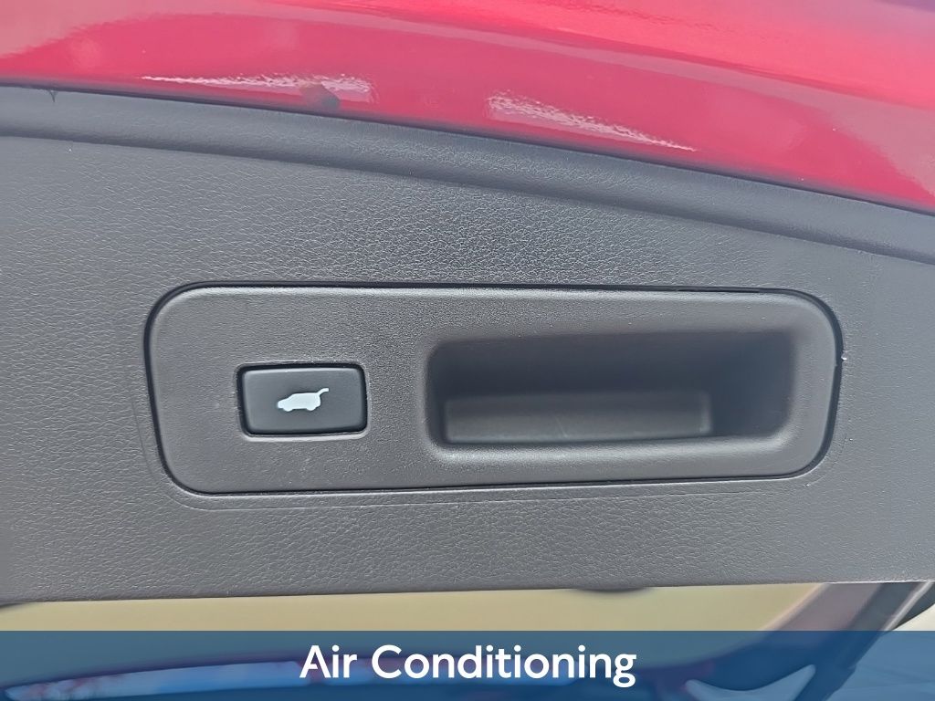 Thumbnail: 2020 Acura MDX - 12