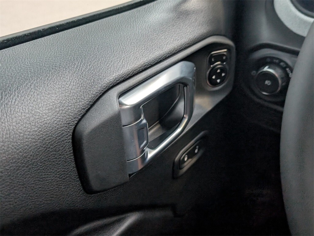Thumbnail: 2024 Jeep Wrangler - 24