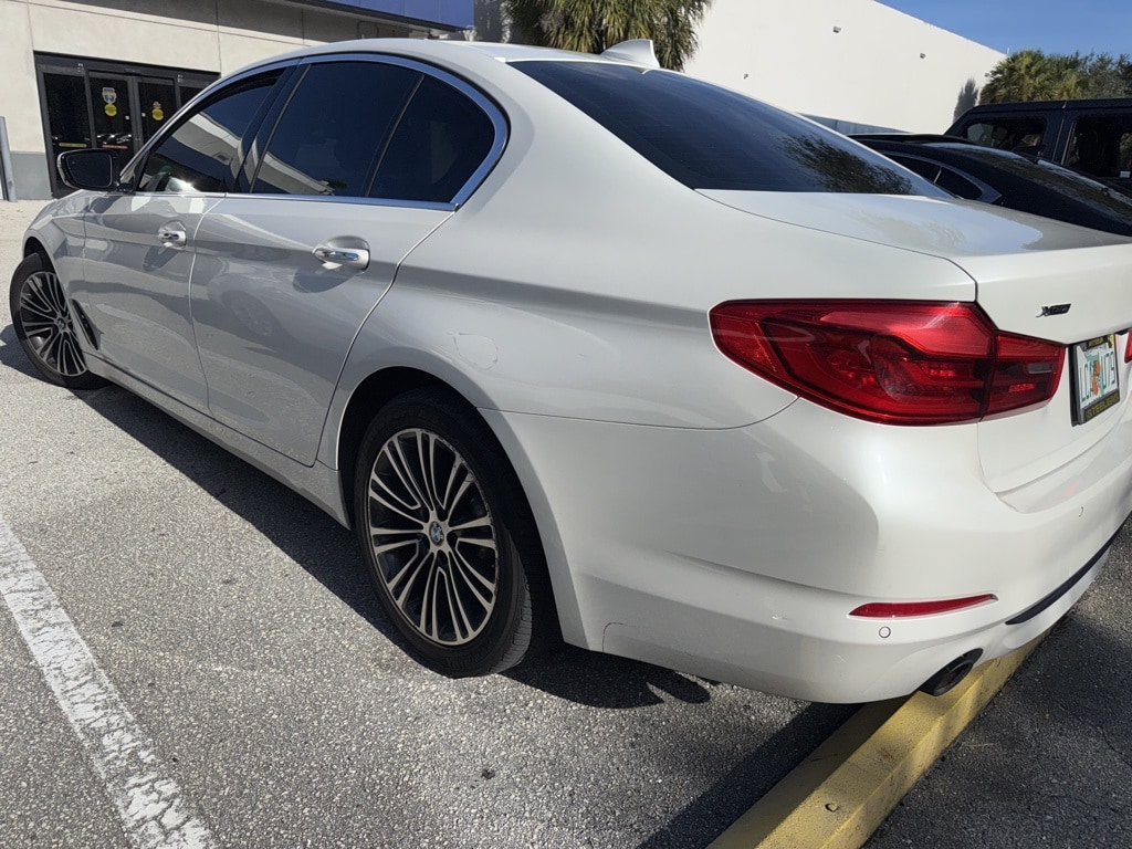 Thumbnail: 2018 BMW 5 Series - 6