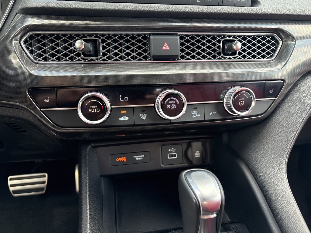 Thumbnail: 2023 Acura Integra - 30